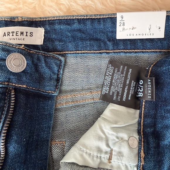 Artemis Vintage Barrel Jean NWT - Picture 6 of 8